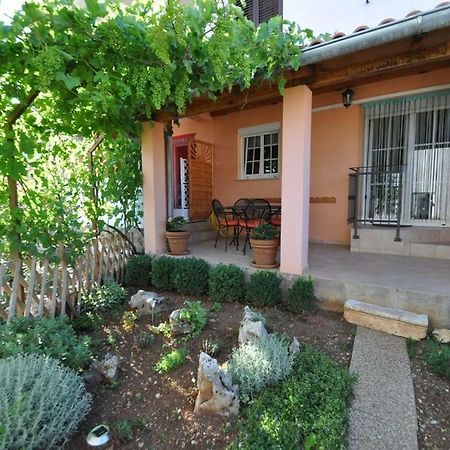 Apartments In Vrbnik/Insel Krk 13597 外观 照片