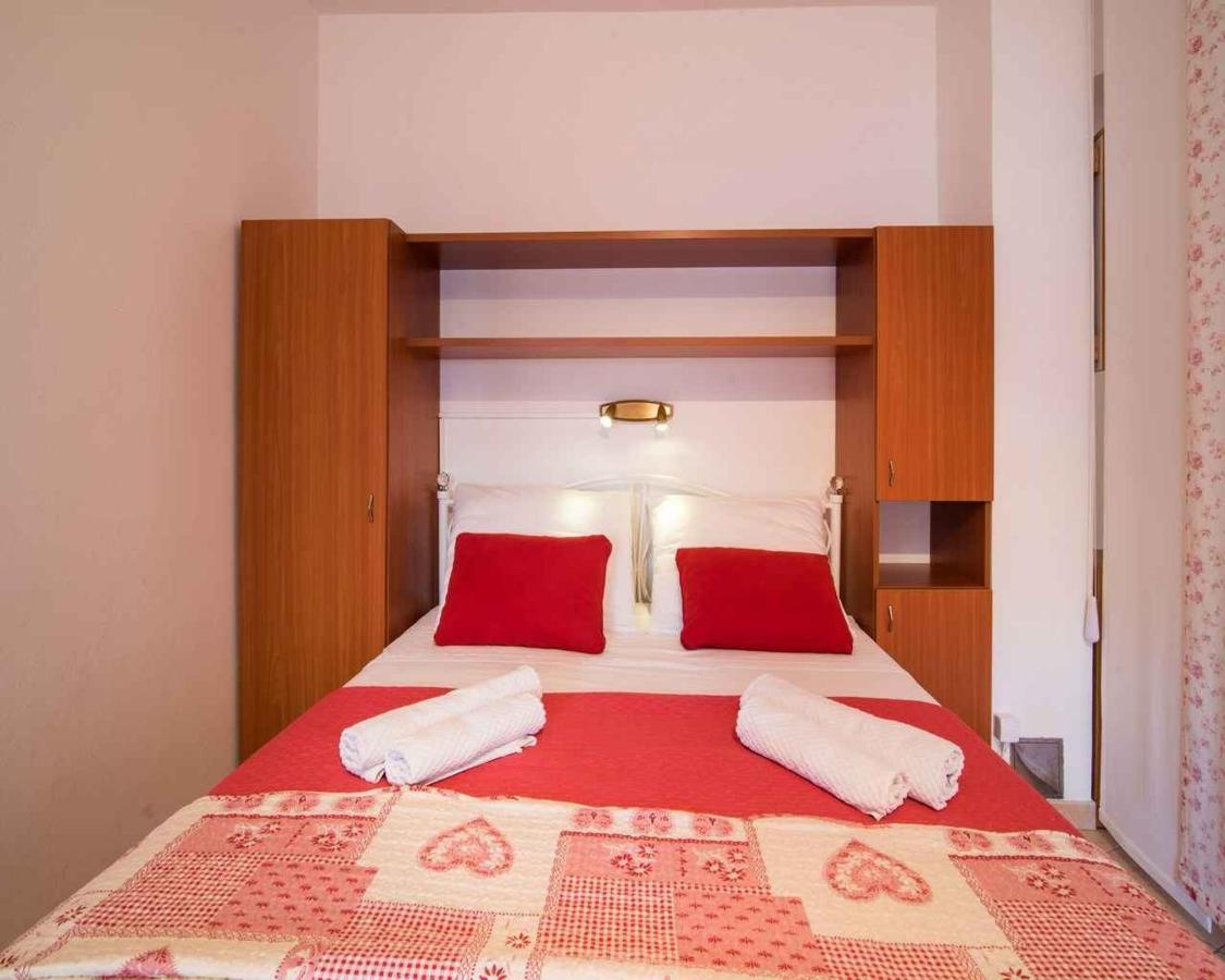 Apartments In Vrbnik/Insel Krk 13597 外观 照片